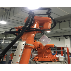 ABB机器人管线包|库卡机器人|发那科机器人|安川机器人等都可定制